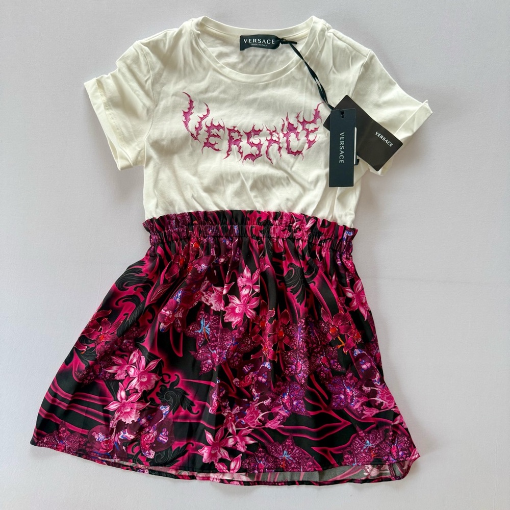 NWT Versace Girls Graphic T-Shirt Dress Floral Skirt Combo Size 6
